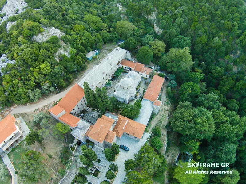 Il monastero di Evangelistria dall’alto