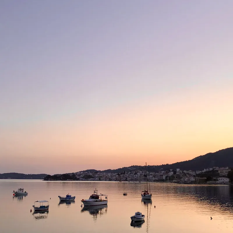 Il porto al tramonto
